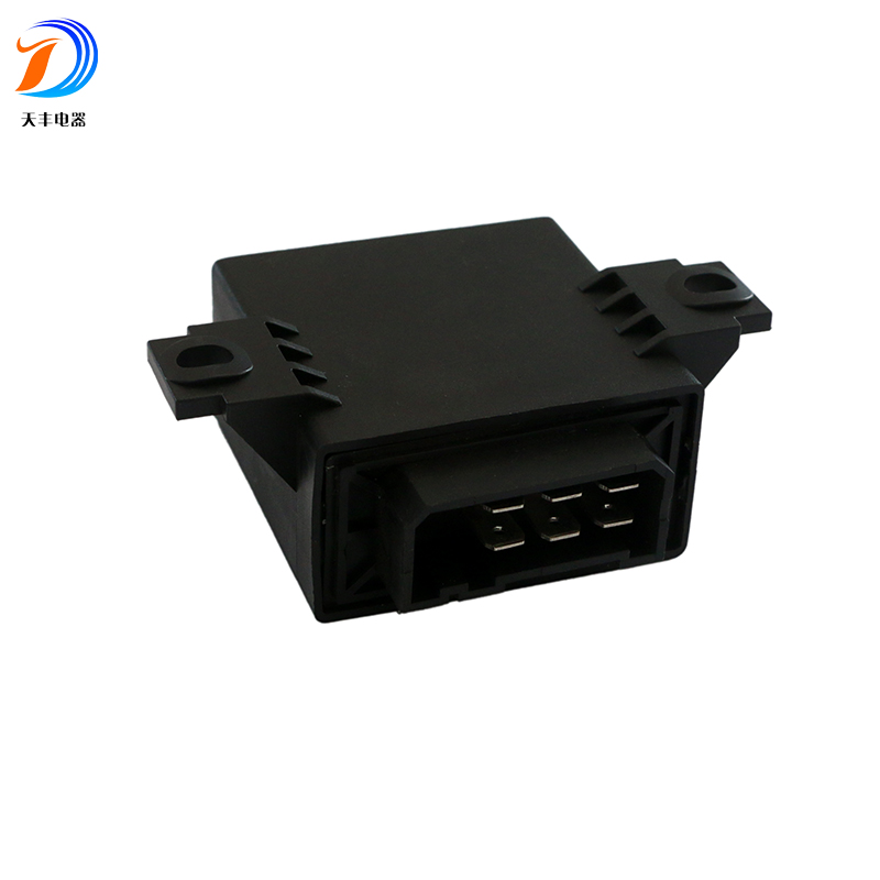 Flash relay for passenger cars